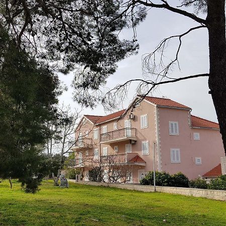 Ruzica Apartments Mirca  Exterior photo